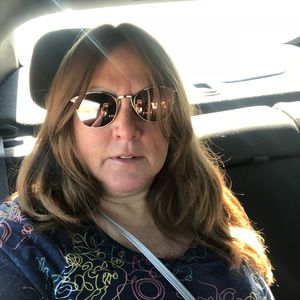 Meet your Posher, Peggy